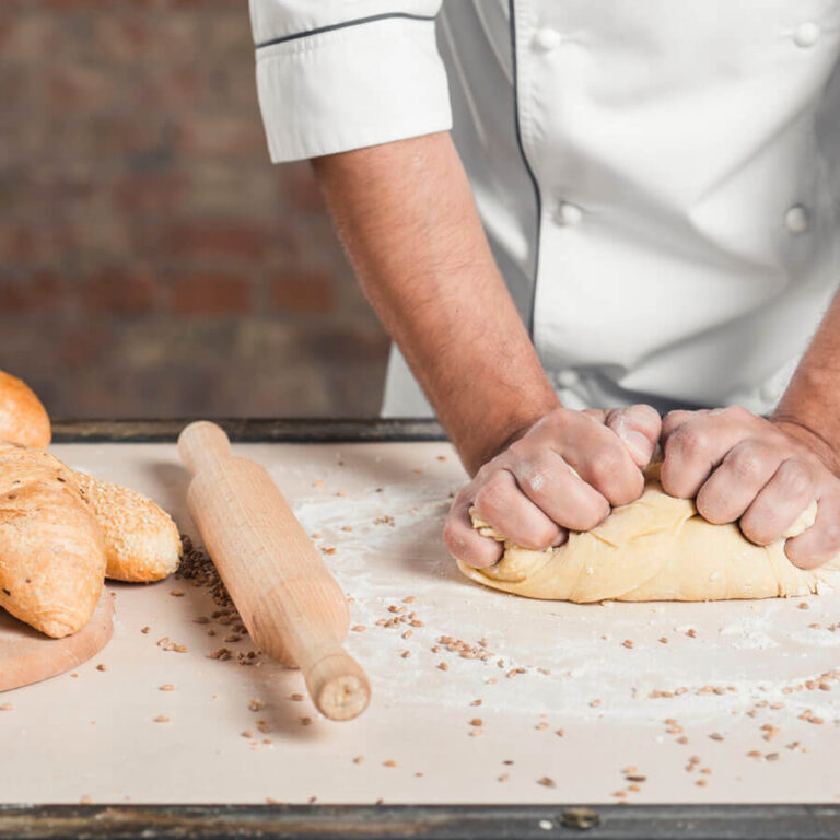 Lavorazione artigianale dell’impasto